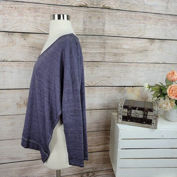 NWT Free People Split Sides Raglan Tee Purple Small - Picture 2 of 8